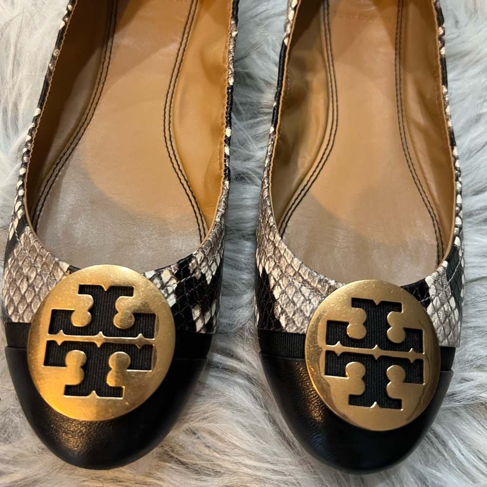 Tory Burch Minnie Cap-toe Ballet - size 6.5